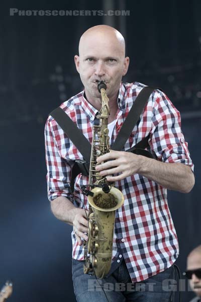BALKAN BEAT BOX - 2011-06-24 - PARIS - Hippodrome de Longchamp - 